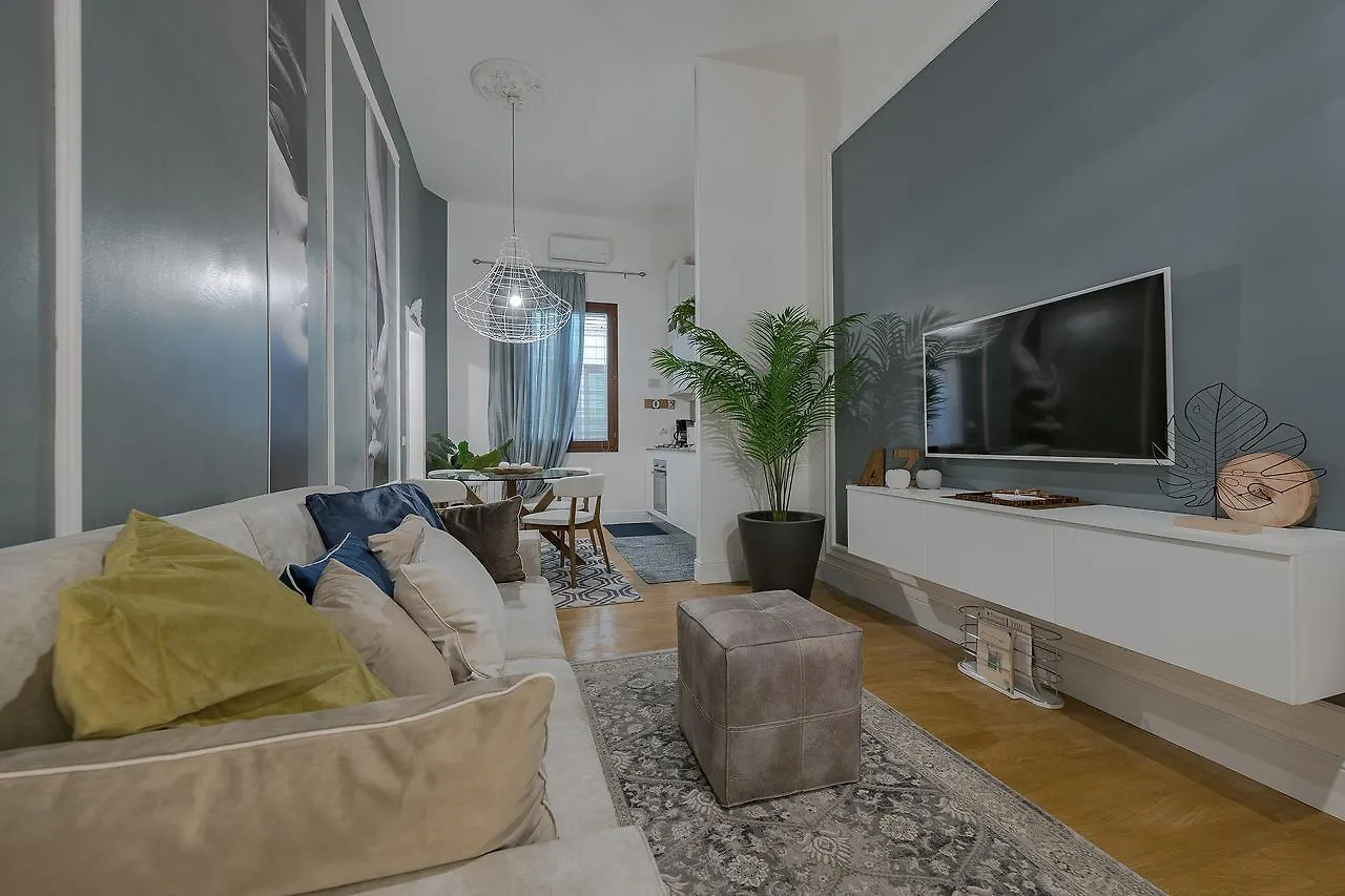 Apartments Florence Pergola Luxury 0*,